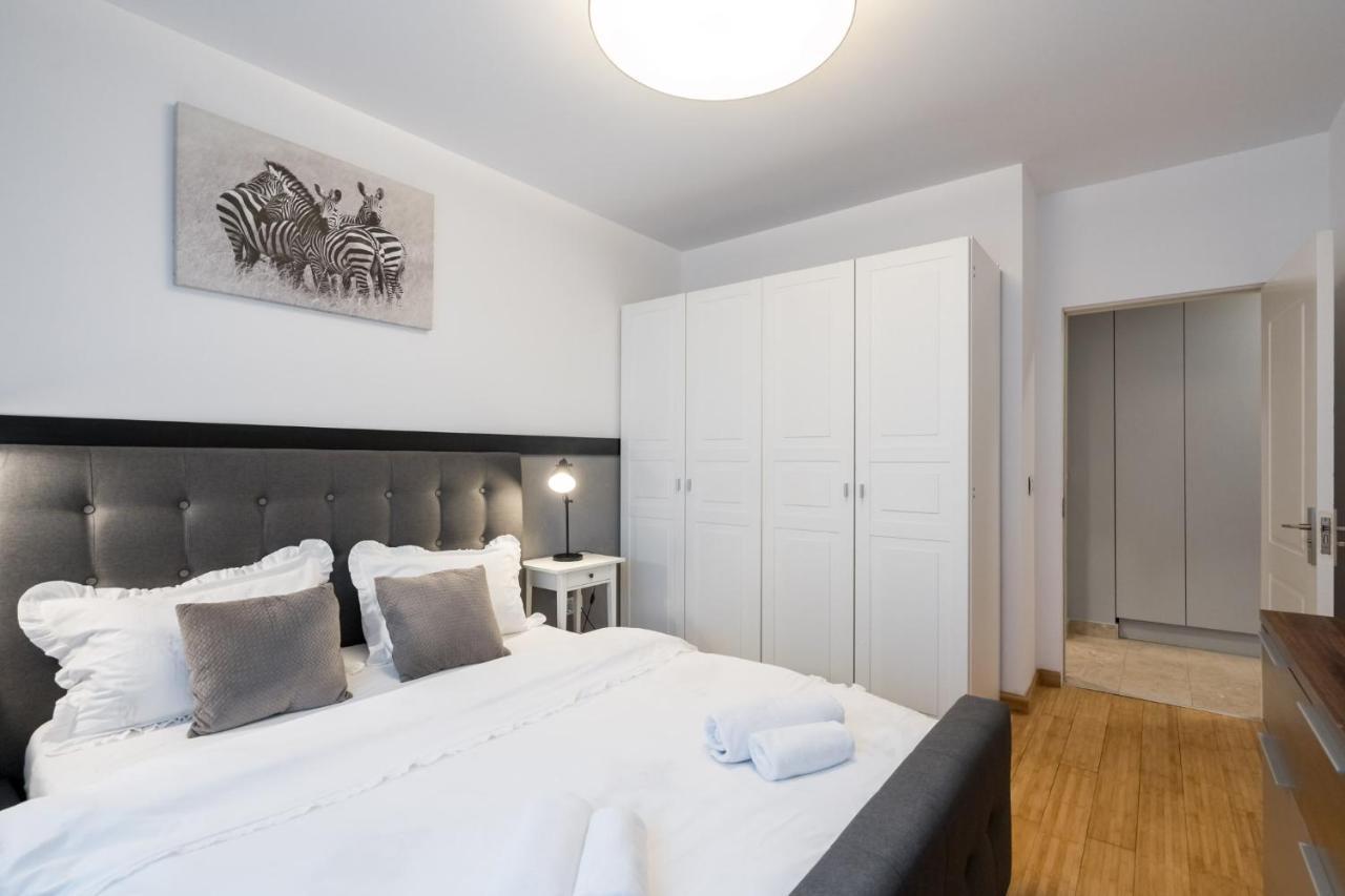 Happy Bubble I Timpuri Noi 1Br Apt 4 Ppl 布加勒斯特 外观 照片