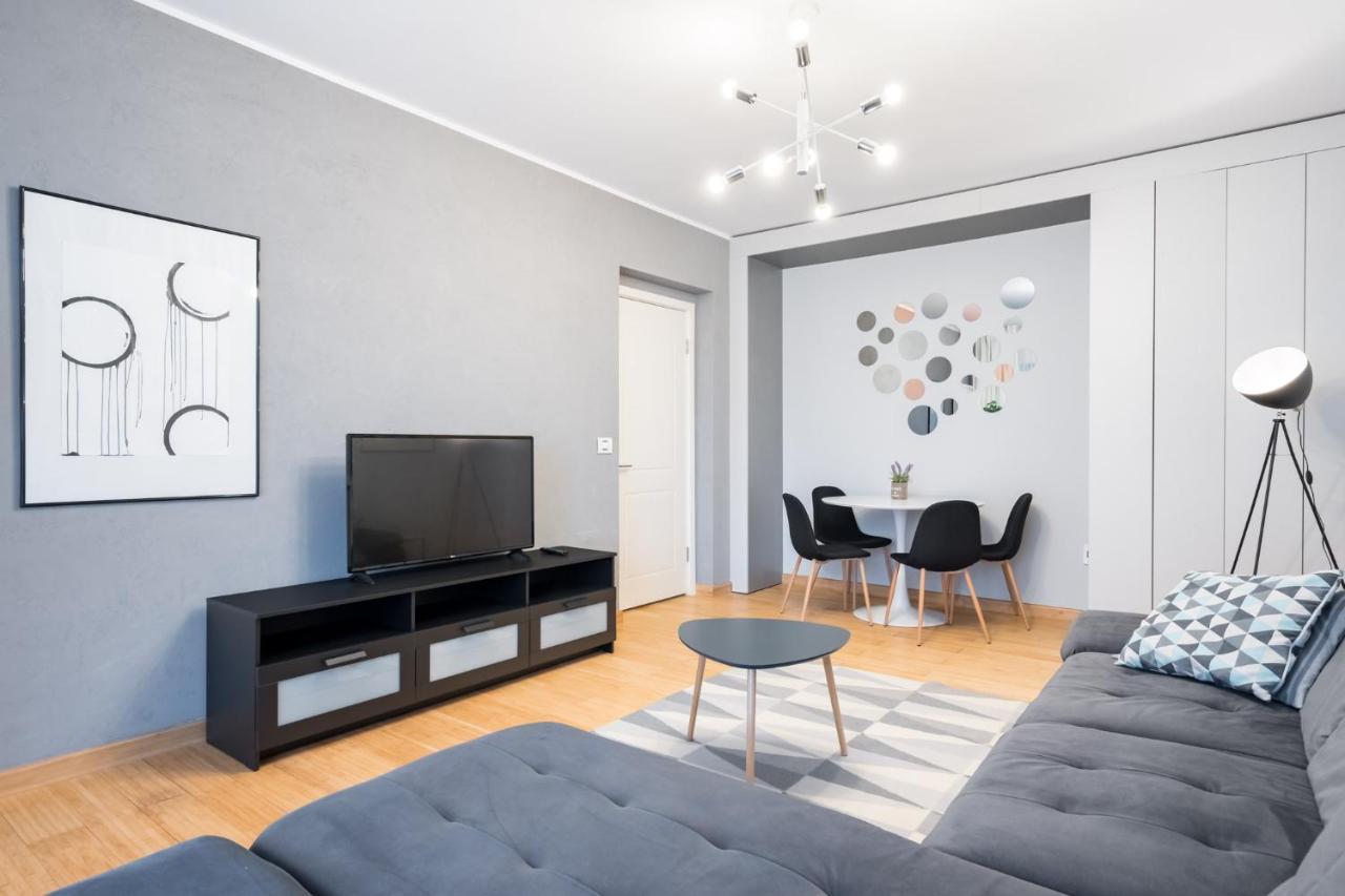 Happy Bubble I Timpuri Noi 1Br Apt 4 Ppl 布加勒斯特 外观 照片