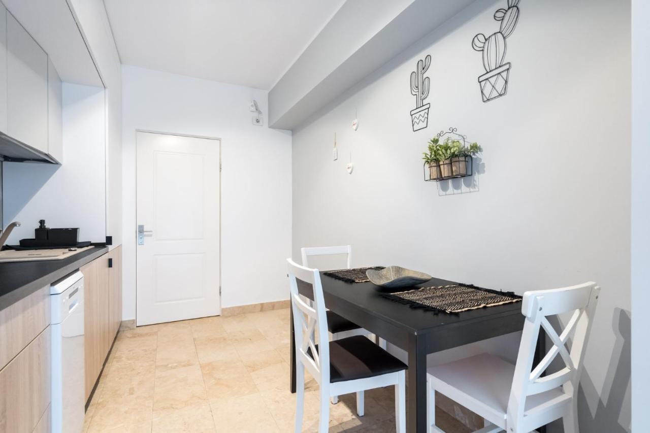 Happy Bubble I Timpuri Noi 1Br Apt 4 Ppl 布加勒斯特 外观 照片
